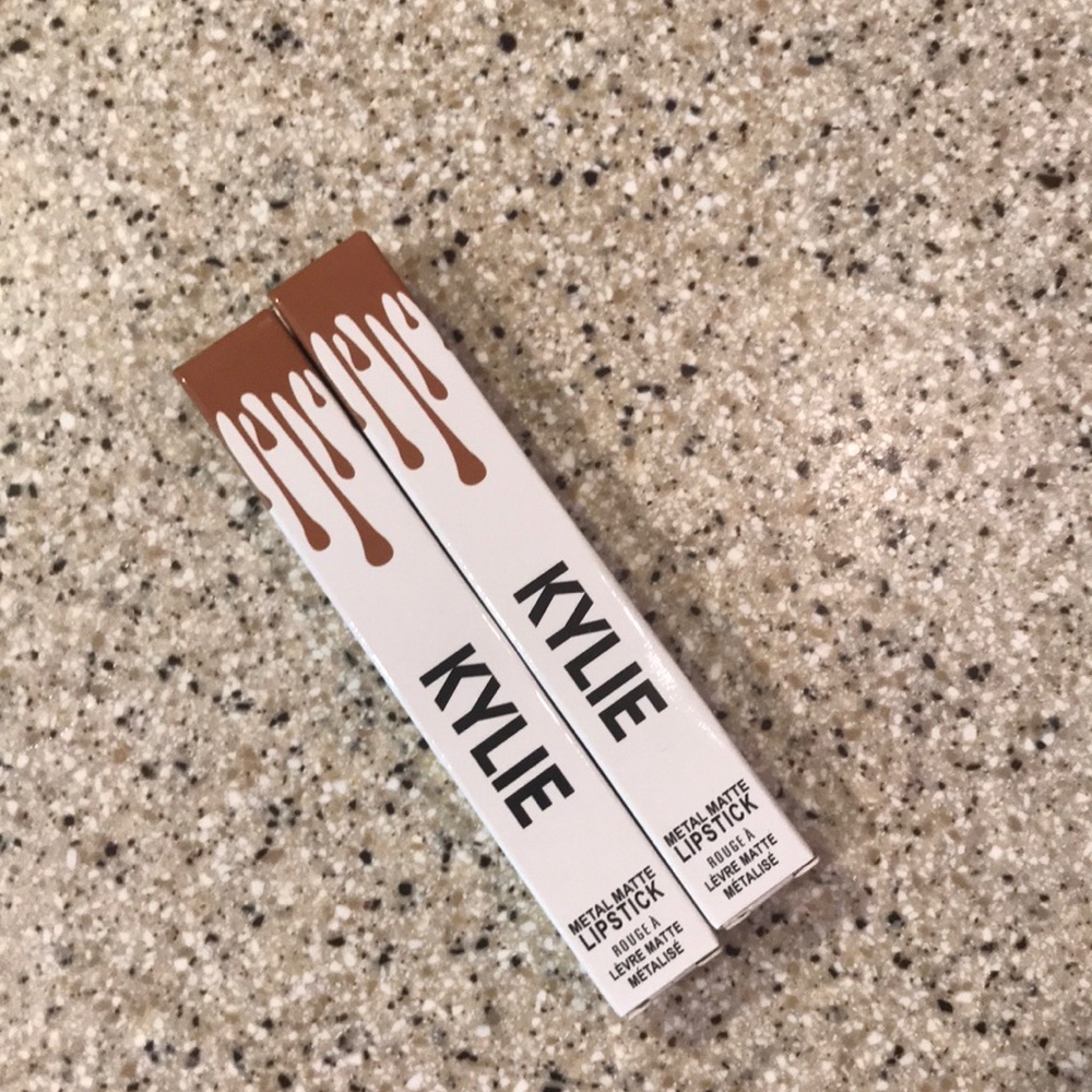 •king k•Kylie metal matte liquid lipstick